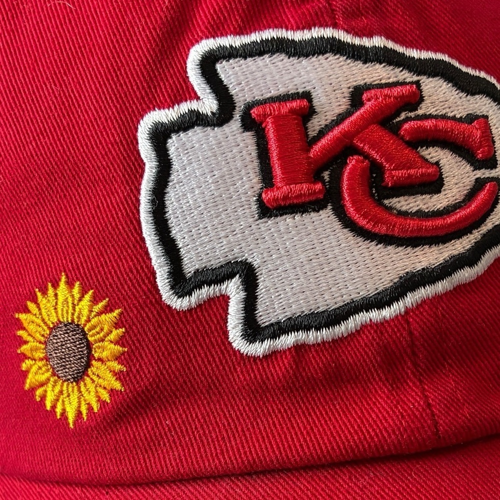 Kansas City Chiefs 47 Womens Confetti Icon Clean Up Adjustable Hat Red - Picture 8 of 9